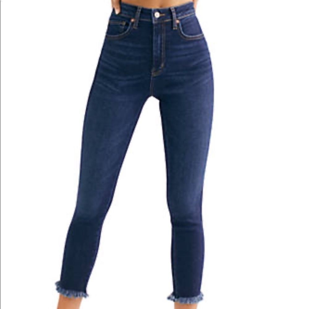 𝅺Free People We The Free Raw Hem High Waisted Jeans